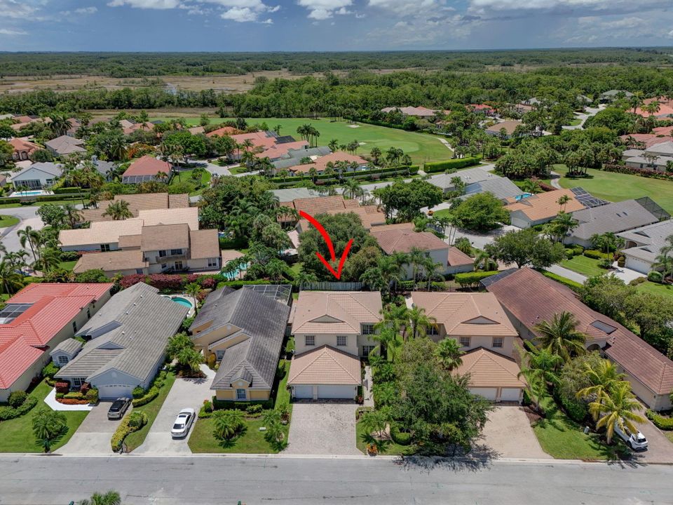 For Sale: $789,900 (4 beds, 3 baths, 2641 Square Feet)