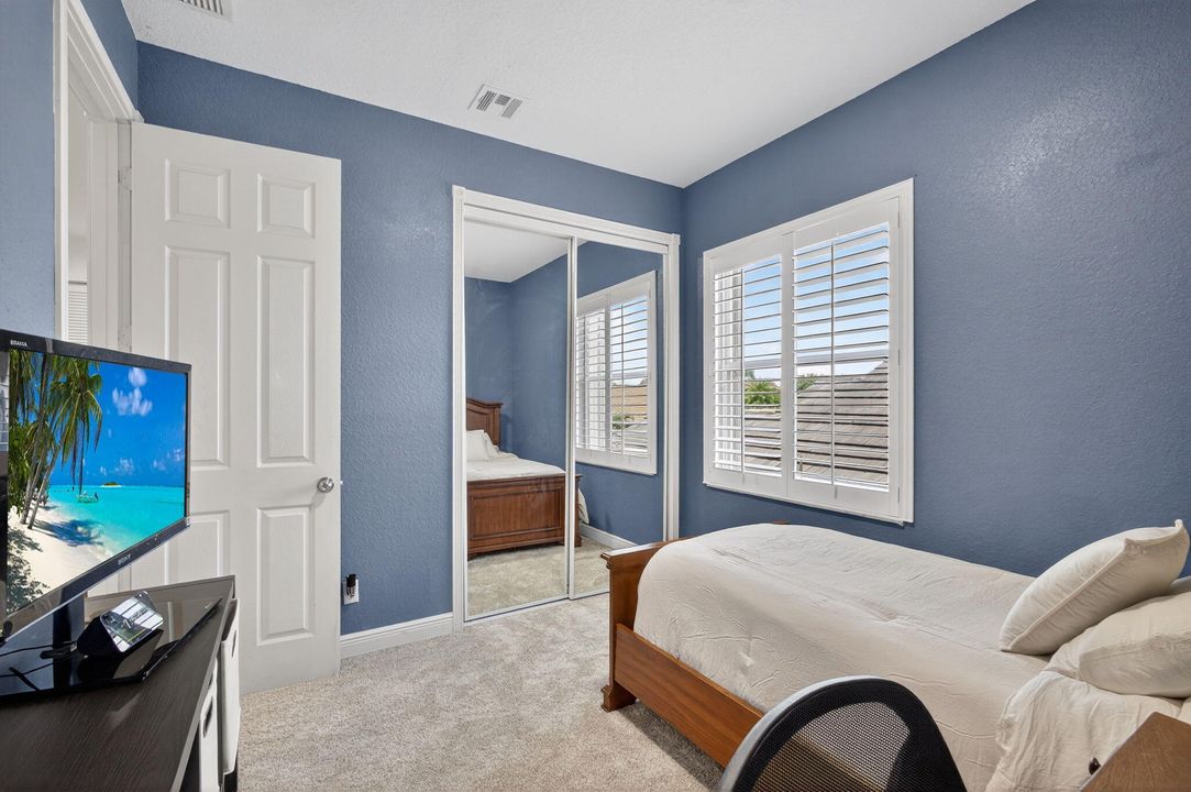 For Sale: $789,900 (4 beds, 3 baths, 2641 Square Feet)