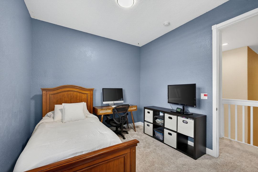 For Sale: $789,900 (4 beds, 3 baths, 2641 Square Feet)