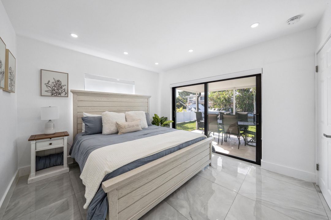 For Sale: $2,395,000 (4 beds, 3 baths, 2850 Square Feet)