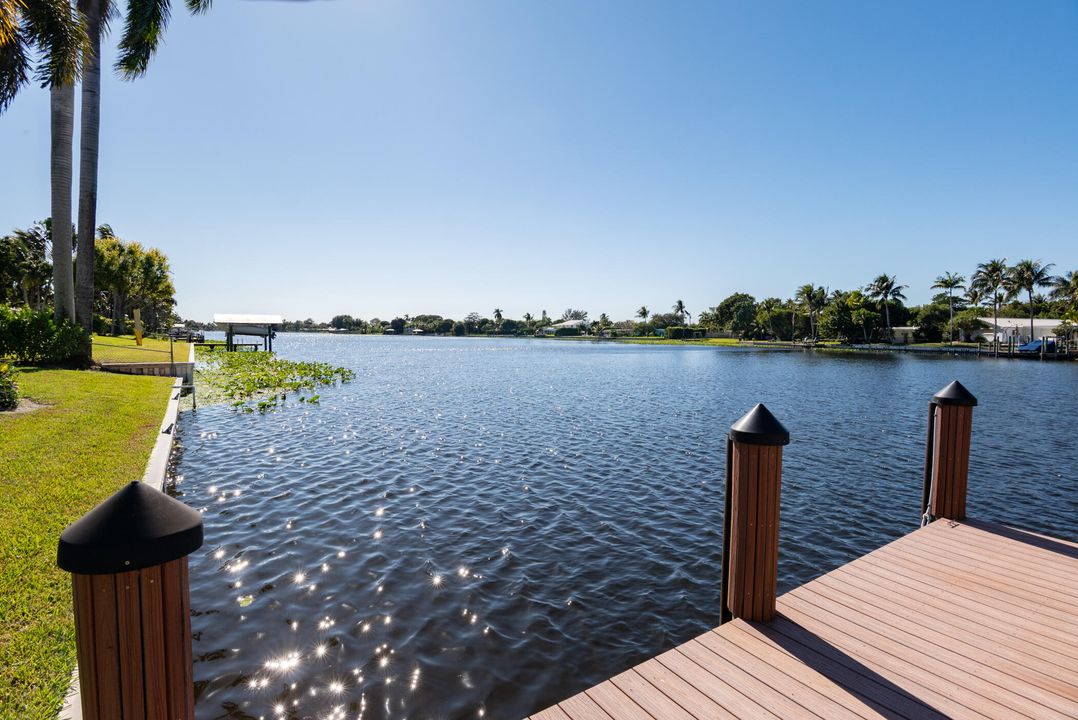 En Venta: $1,650,000 (3 camas, 2 baños, 2439 Pies cuadrados)