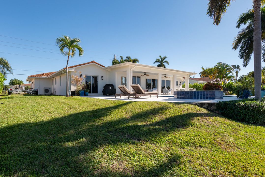 En Venta: $1,650,000 (3 camas, 2 baños, 2439 Pies cuadrados)