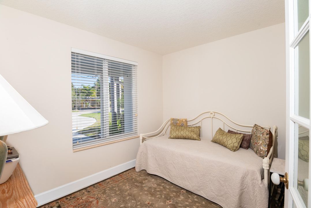 En Venta: $1,650,000 (3 camas, 2 baños, 2439 Pies cuadrados)