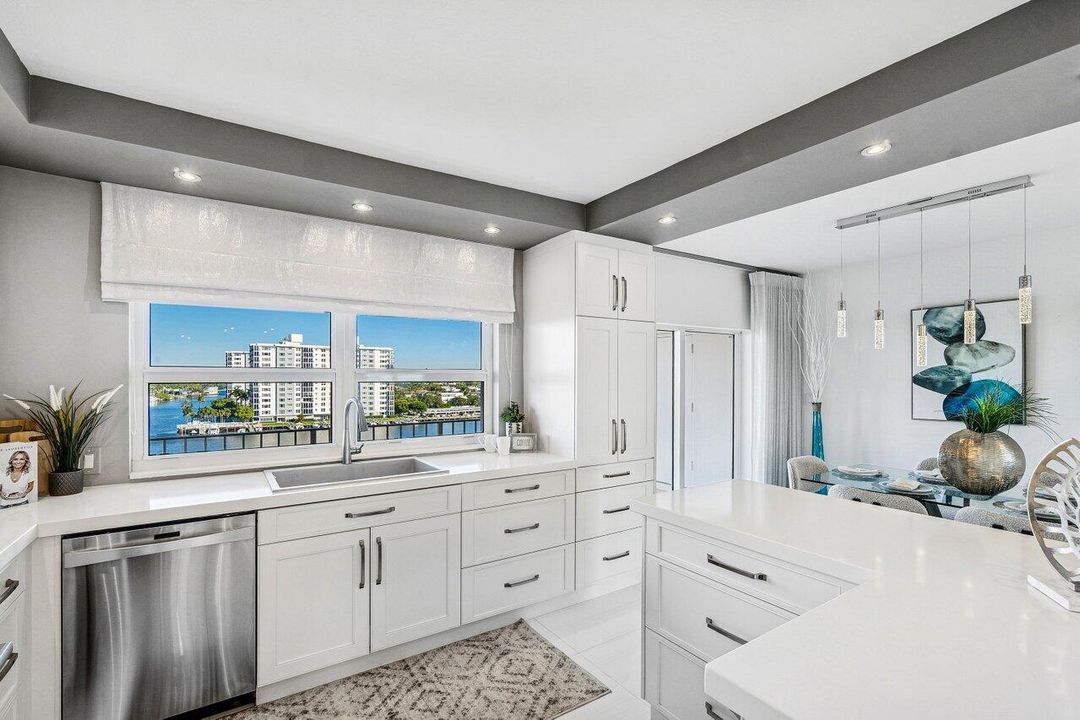 En Venta: $1,395,000 (2 camas, 2 baños, 1729 Pies cuadrados)