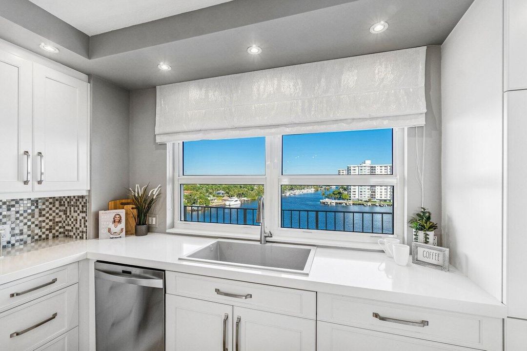 En Venta: $1,395,000 (2 camas, 2 baños, 1729 Pies cuadrados)