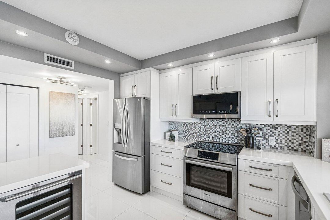 En Venta: $1,395,000 (2 camas, 2 baños, 1729 Pies cuadrados)