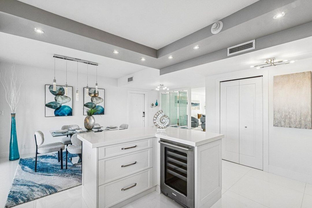 En Venta: $1,395,000 (2 camas, 2 baños, 1729 Pies cuadrados)