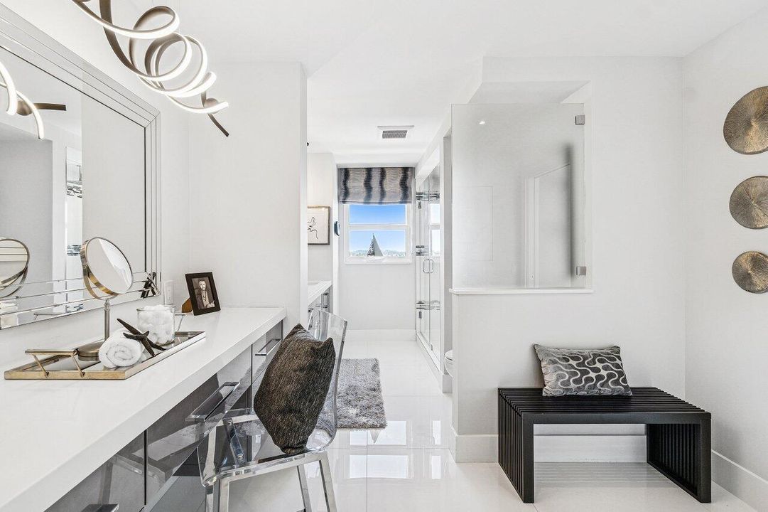 En Venta: $1,395,000 (2 camas, 2 baños, 1729 Pies cuadrados)