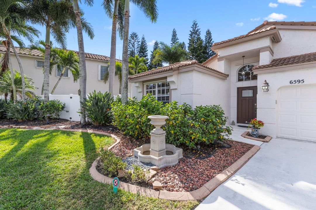 En Venta: $585,000 (3 camas, 2 baños, 2126 Pies cuadrados)