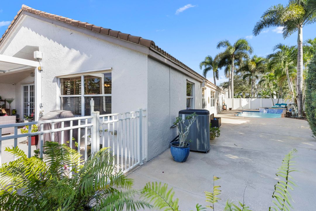 En Venta: $585,000 (3 camas, 2 baños, 2126 Pies cuadrados)