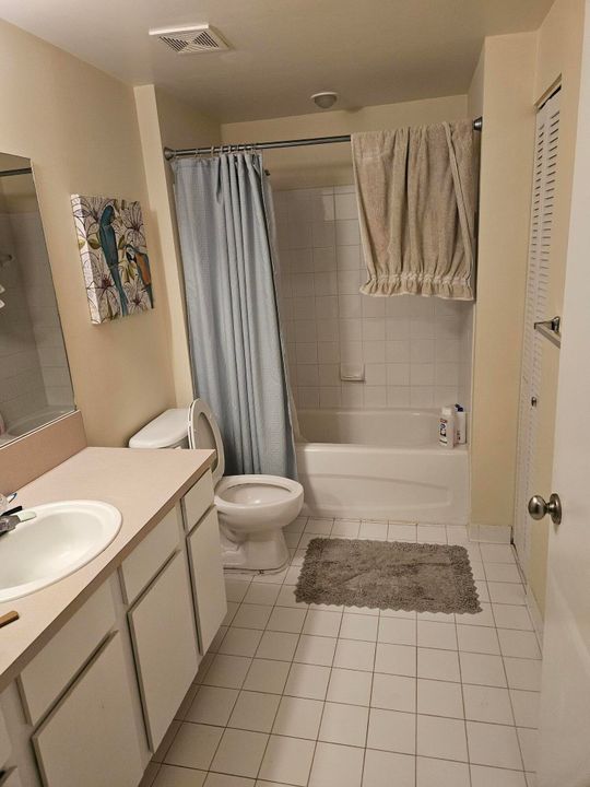 For Rent: $2,250 (2 beds, 2 baths, 1152 Square Feet)