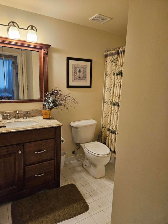 For Rent: $2,250 (2 beds, 2 baths, 1152 Square Feet)