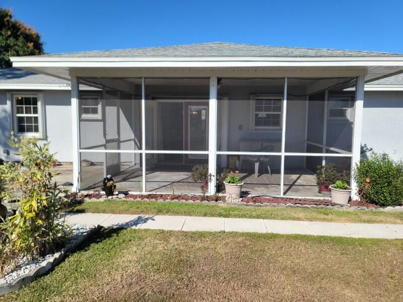 En Venta: $284,900 (3 camas, 2 baños, 1143 Pies cuadrados)