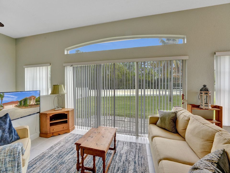 На продажу: $2,350,000 (5 спален, 5 ванн, 3320 Квадратных фут)