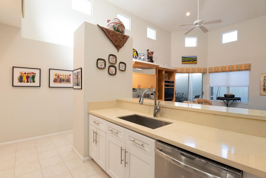 En Venta: $569,000 (3 camas, 2 baños, 1661 Pies cuadrados)