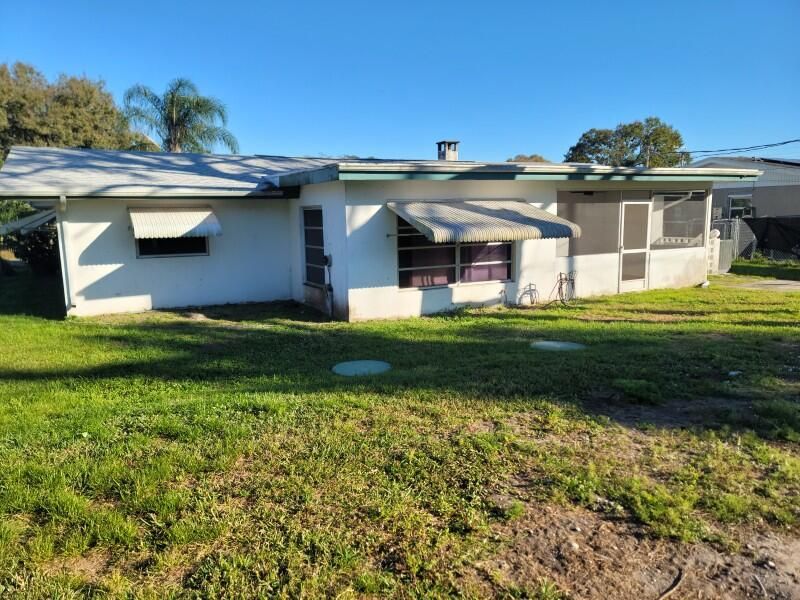 En Venta: $289,900 (2 camas, 2 baños, 1360 Pies cuadrados)