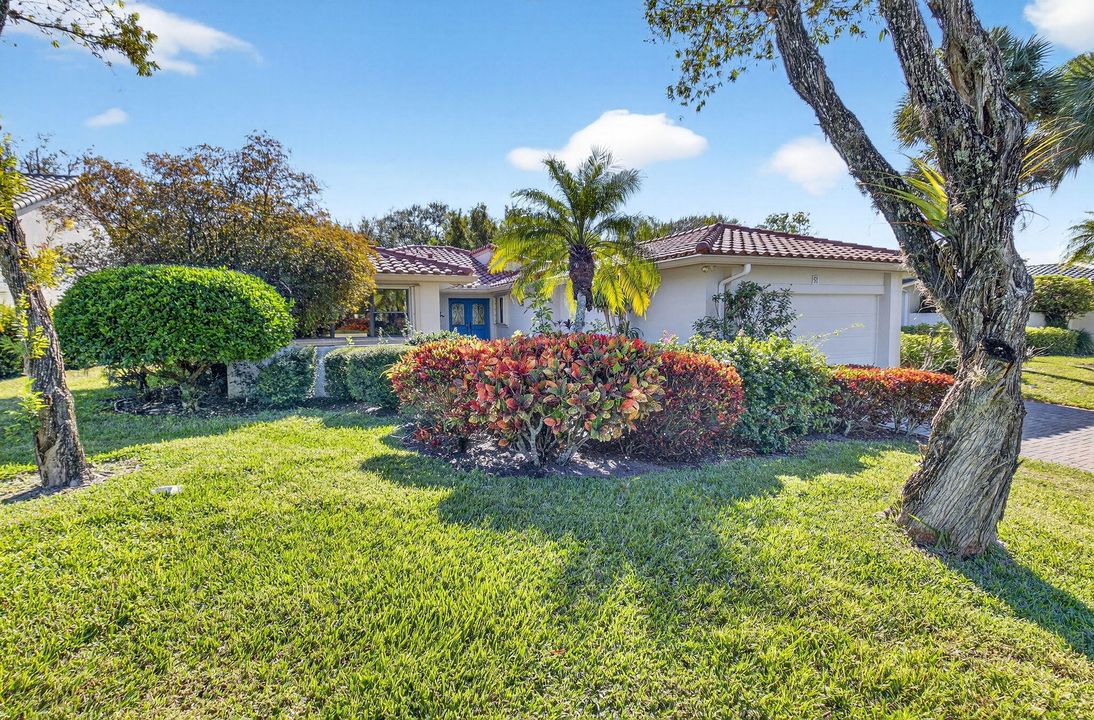 En Venta: $544,900 (3 camas, 2 baños, 2732 Pies cuadrados)