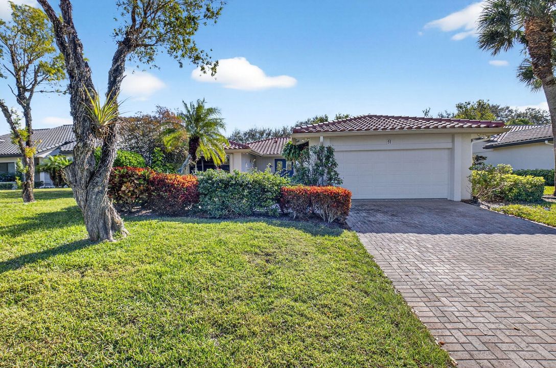 En Venta: $544,900 (3 camas, 2 baños, 2732 Pies cuadrados)