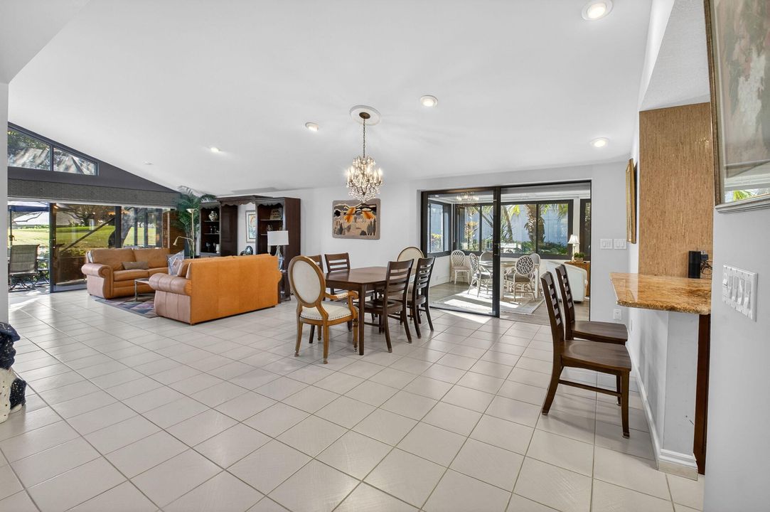 En Venta: $544,900 (3 camas, 2 baños, 2732 Pies cuadrados)