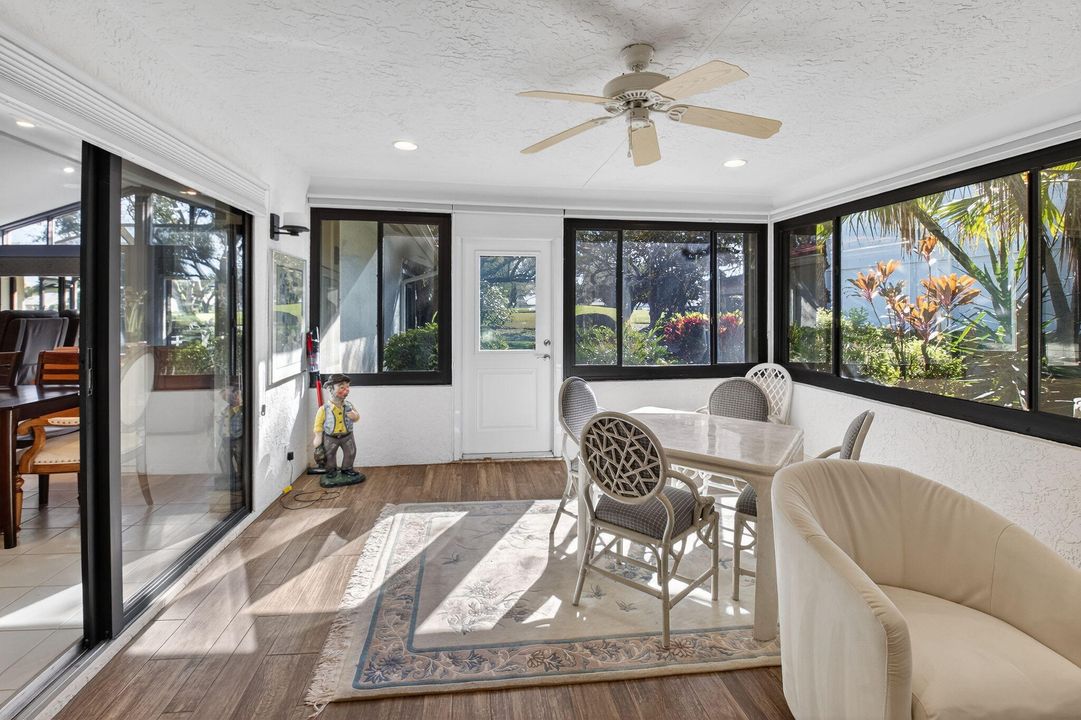 En Venta: $544,900 (3 camas, 2 baños, 2732 Pies cuadrados)