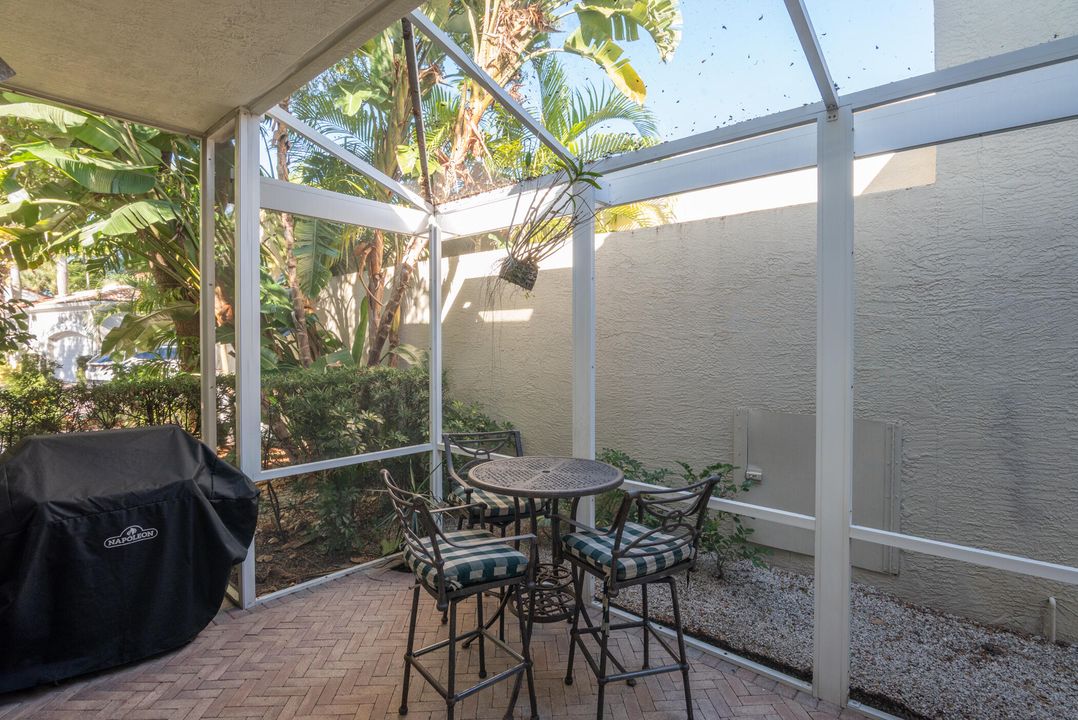 En Venta: $569,000 (3 camas, 2 baños, 1661 Pies cuadrados)