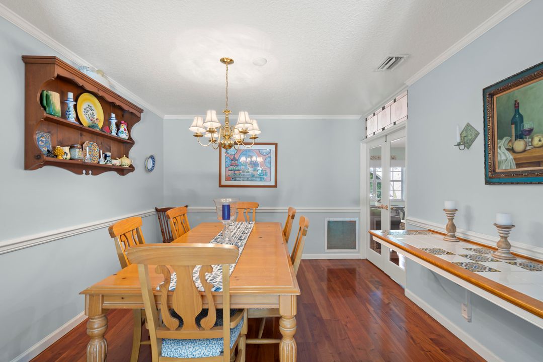 Active With Contract: $599,900 (4 beds, 3 baths, 2510 Square Feet)