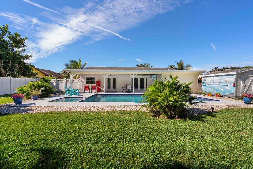 Active With Contract: $599,900 (4 beds, 3 baths, 2510 Square Feet)