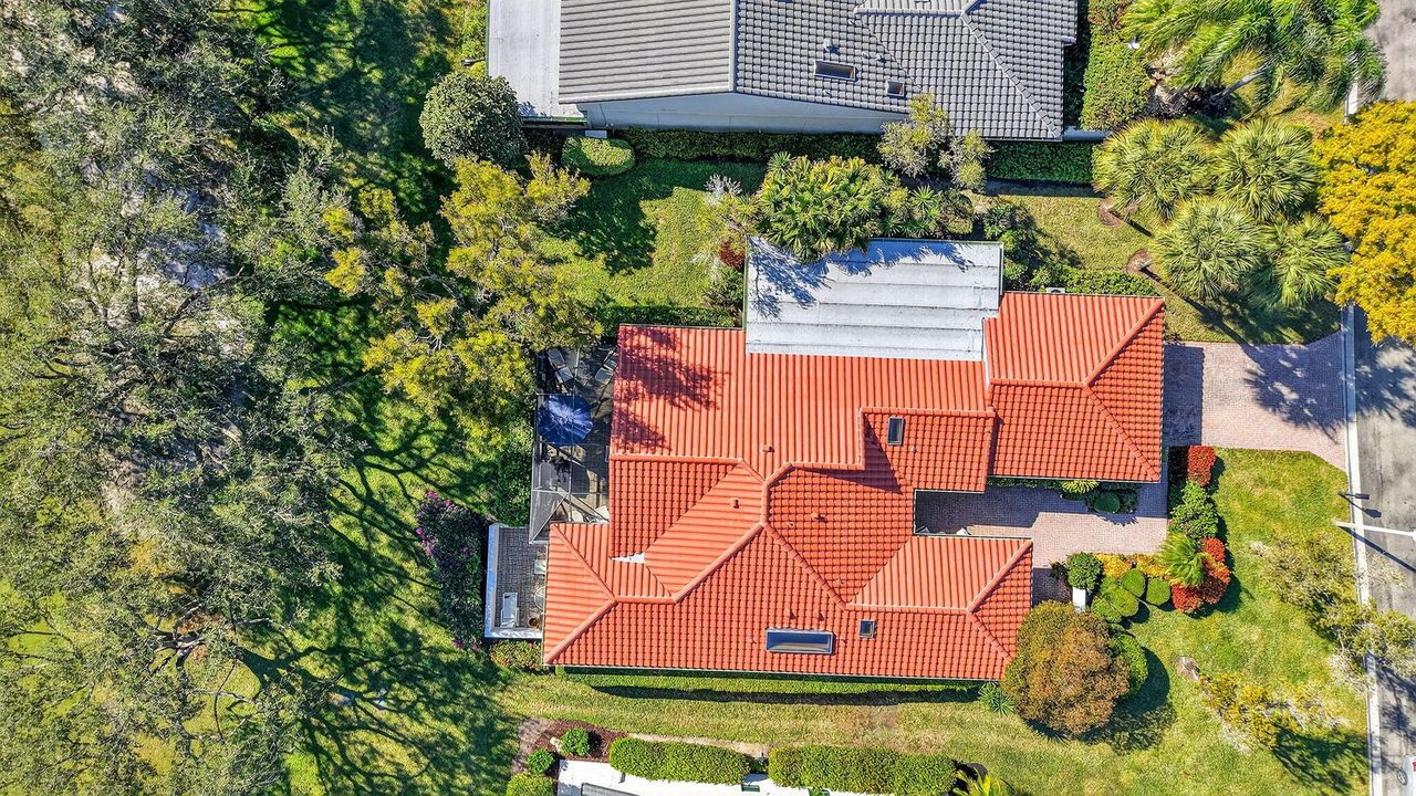 En Venta: $544,900 (3 camas, 2 baños, 2732 Pies cuadrados)