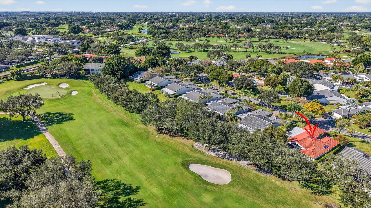 En Venta: $544,900 (3 camas, 2 baños, 2732 Pies cuadrados)