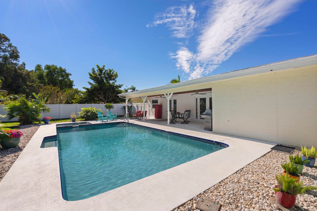 Active With Contract: $599,900 (4 beds, 3 baths, 2510 Square Feet)