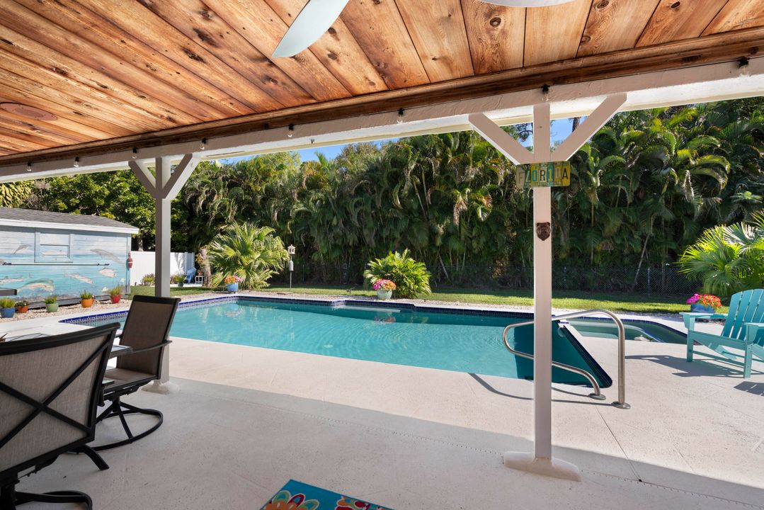 Active With Contract: $599,900 (4 beds, 3 baths, 2510 Square Feet)