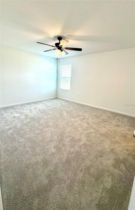 For Rent: $2,200 (4 beds, 2 baths, 1874 Square Feet)