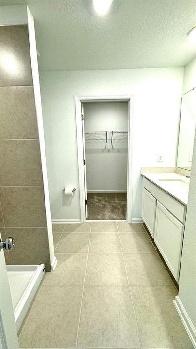 For Rent: $2,200 (4 beds, 2 baths, 1874 Square Feet)