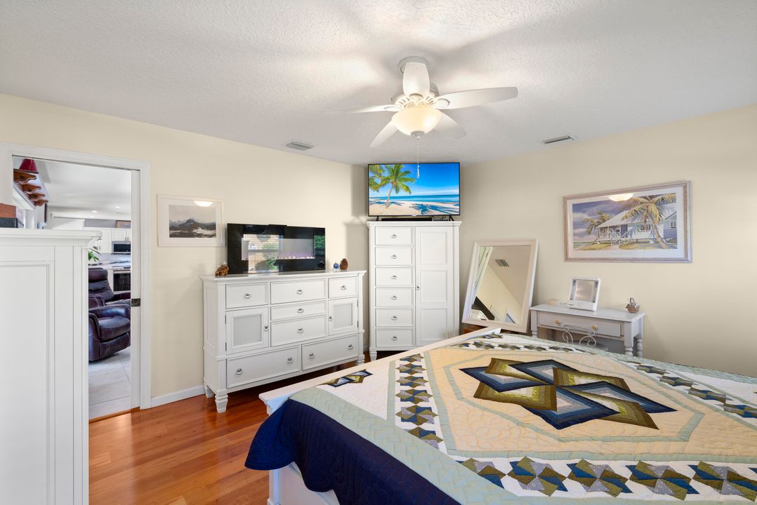 Active With Contract: $599,900 (4 beds, 3 baths, 2510 Square Feet)