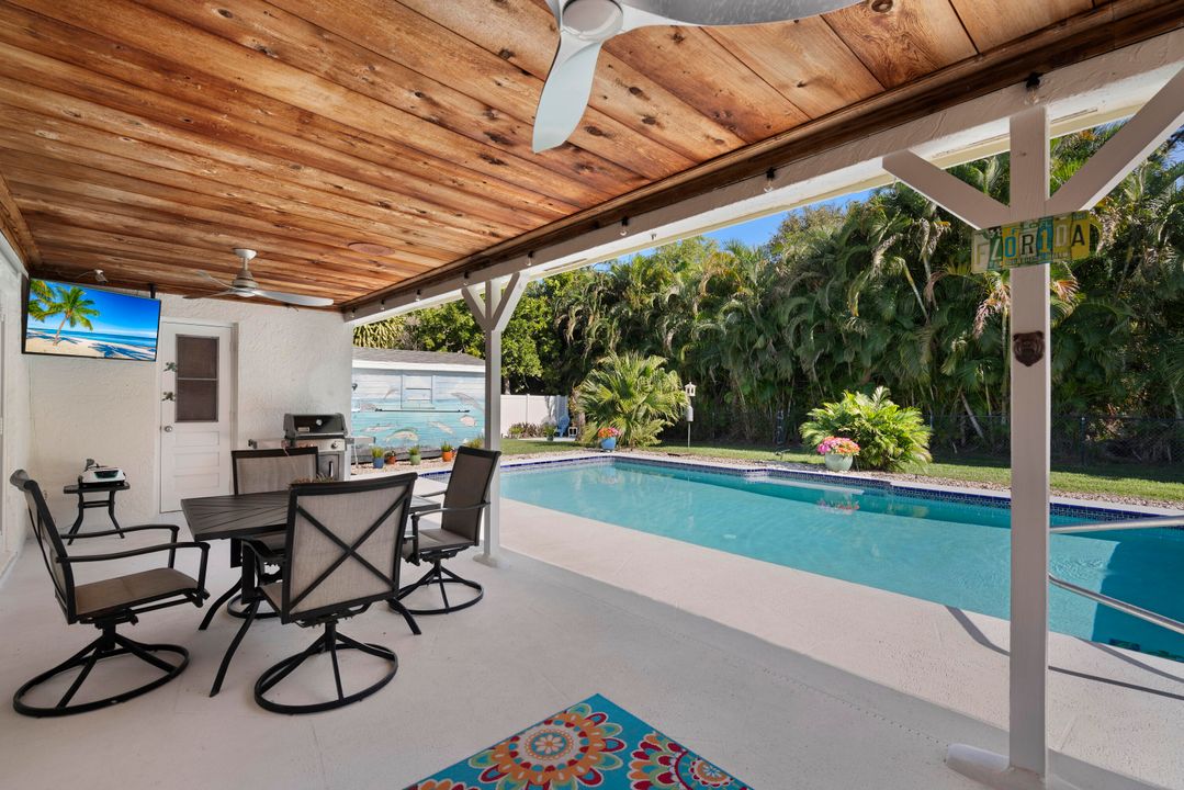 Active With Contract: $599,900 (4 beds, 3 baths, 2510 Square Feet)