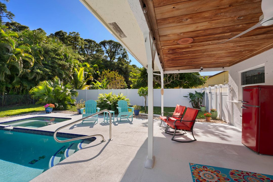 Active With Contract: $599,900 (4 beds, 3 baths, 2510 Square Feet)