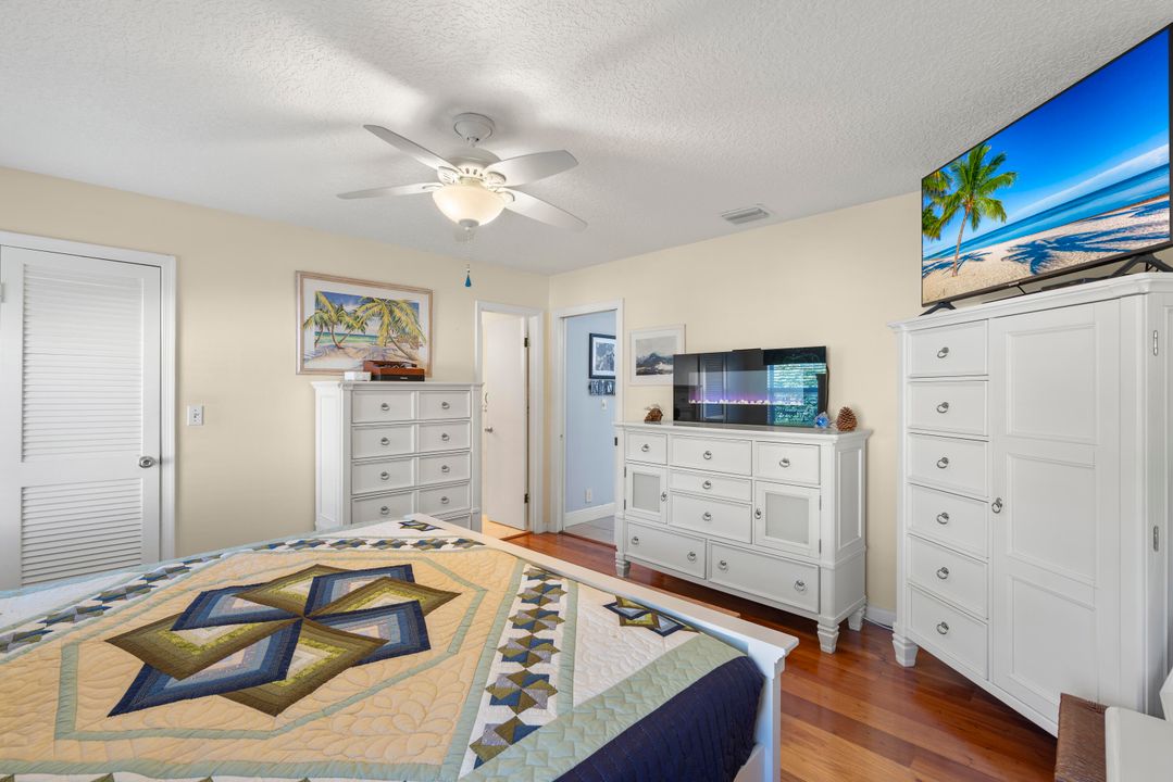 Active With Contract: $599,900 (4 beds, 3 baths, 2510 Square Feet)