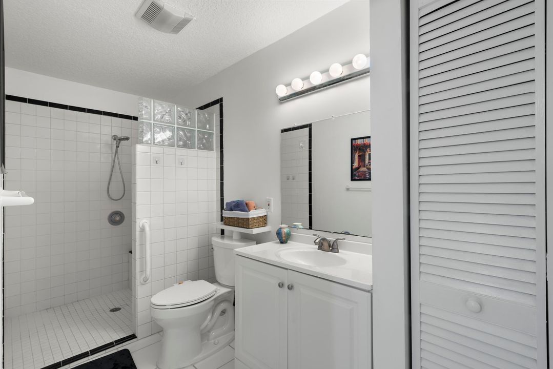 Active With Contract: $599,900 (4 beds, 3 baths, 2510 Square Feet)