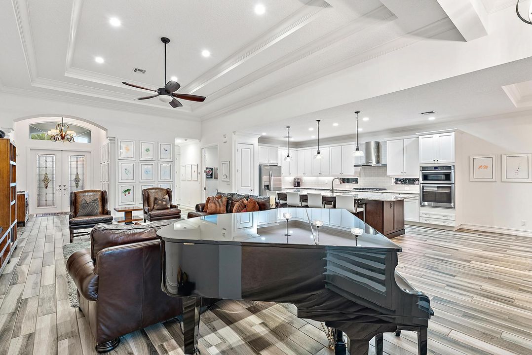 待售: $1,895,000 (3 贝兹, 3 浴室, 2716 平方英尺)