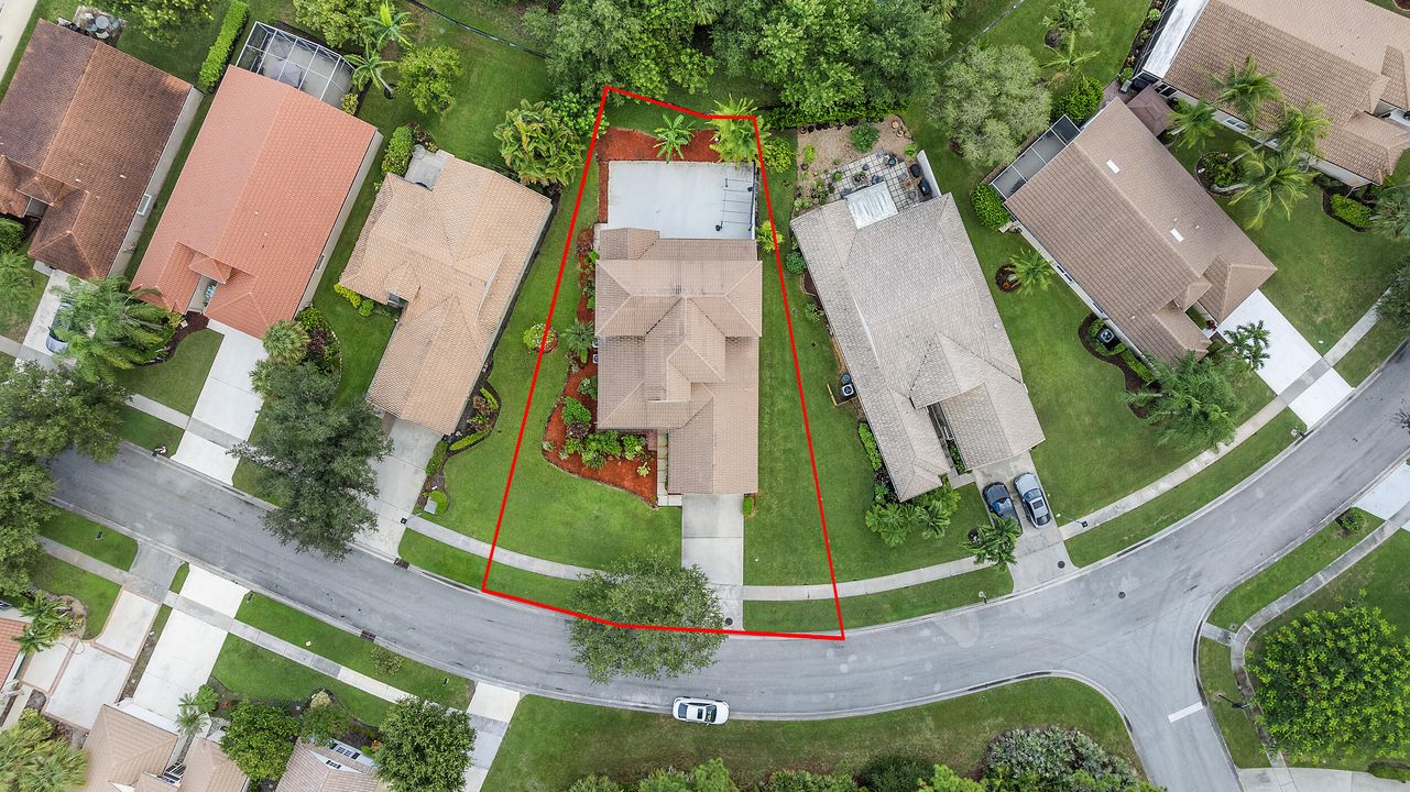 На продажу: $619,000 (5 спален, 3 ванн, 2546 Квадратных фут)