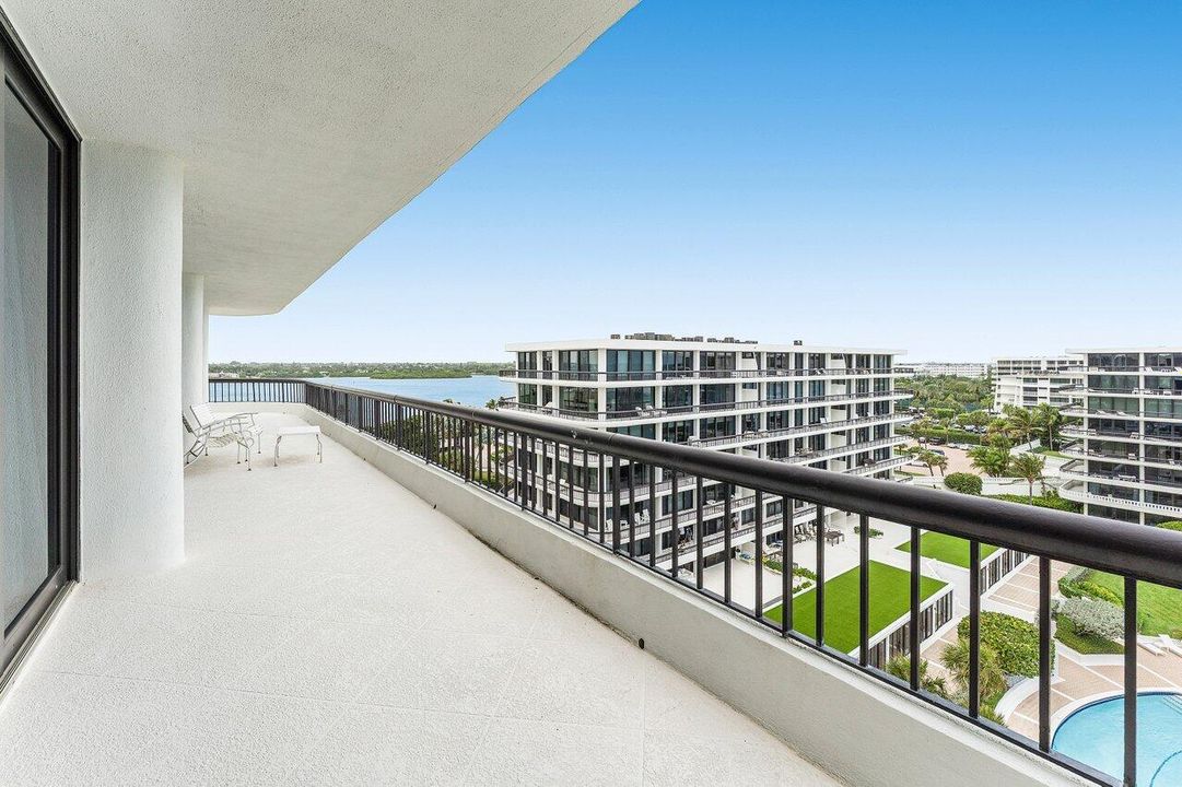 待售: $3,050,000 (3 贝兹, 3 浴室, 2606 平方英尺)