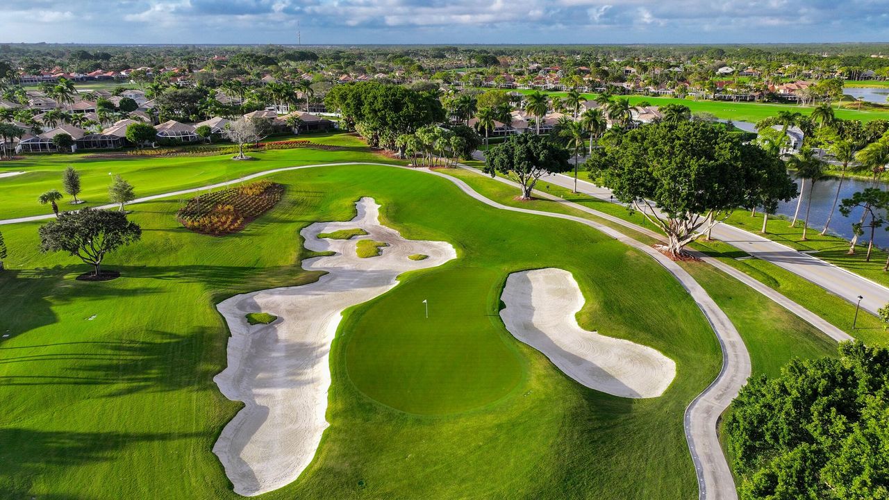 待售: $6,495,000 (5 贝兹, 5 浴室, 8758 平方英尺)