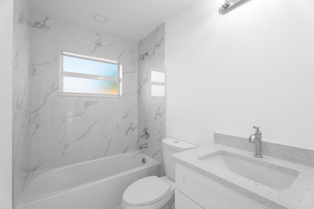 En Venta: $485,000 (4 camas, 2 baños, 1800 Pies cuadrados)