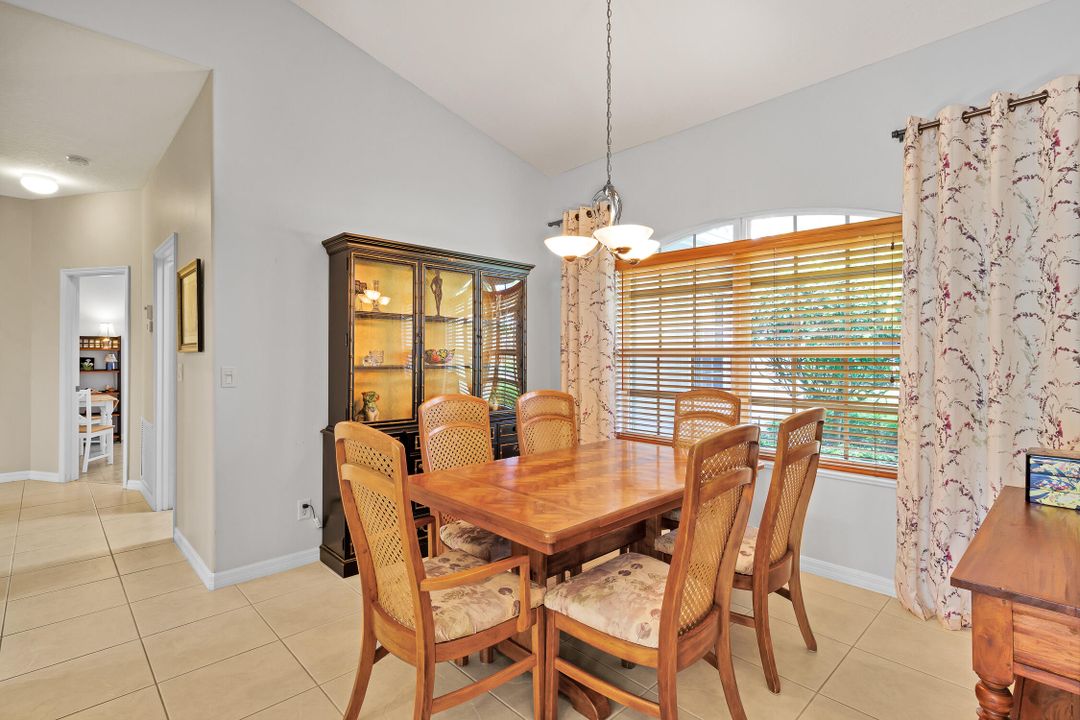 На продажу: $475,000 (3 спален, 2 ванн, 1737 Квадратных фут)