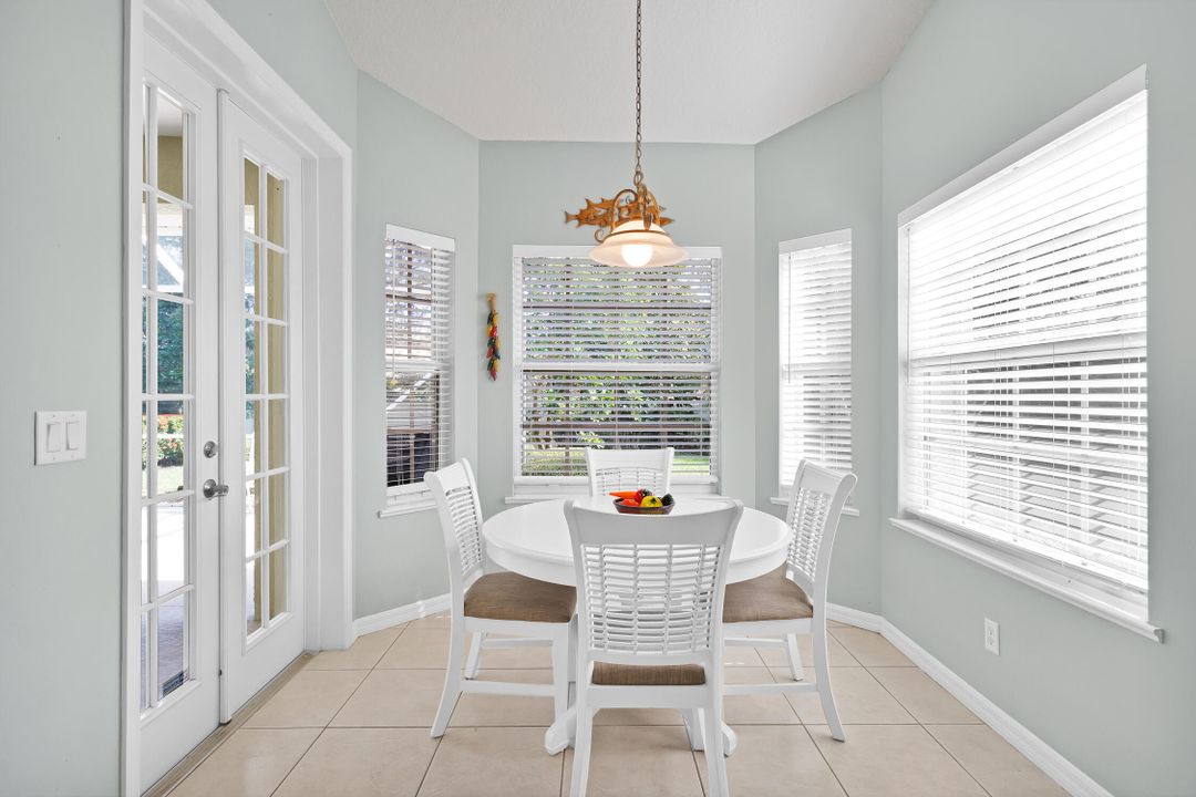 На продажу: $475,000 (3 спален, 2 ванн, 1737 Квадратных фут)