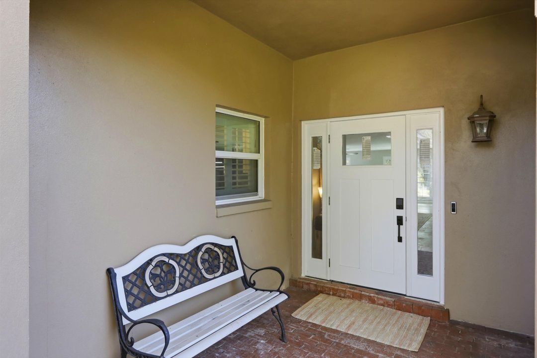 На продажу: $890,000 (3 спален, 2 ванн, 1500 Квадратных фут)