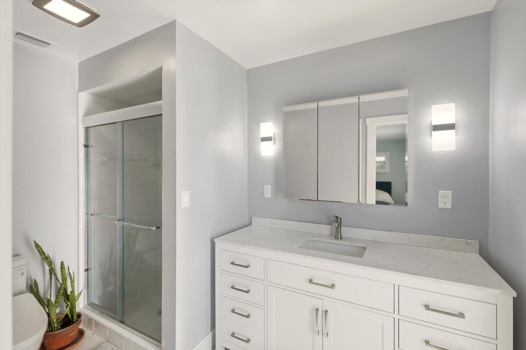 На продажу: $890,000 (3 спален, 2 ванн, 1500 Квадратных фут)