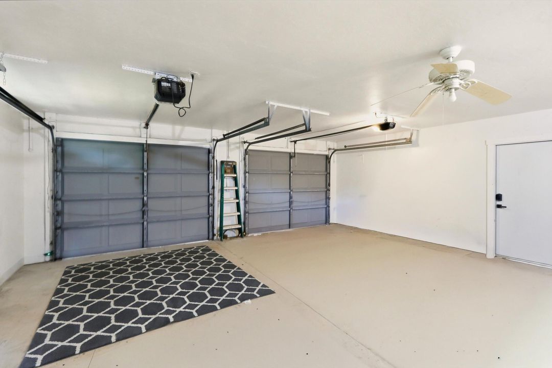 На продажу: $890,000 (3 спален, 2 ванн, 1500 Квадратных фут)