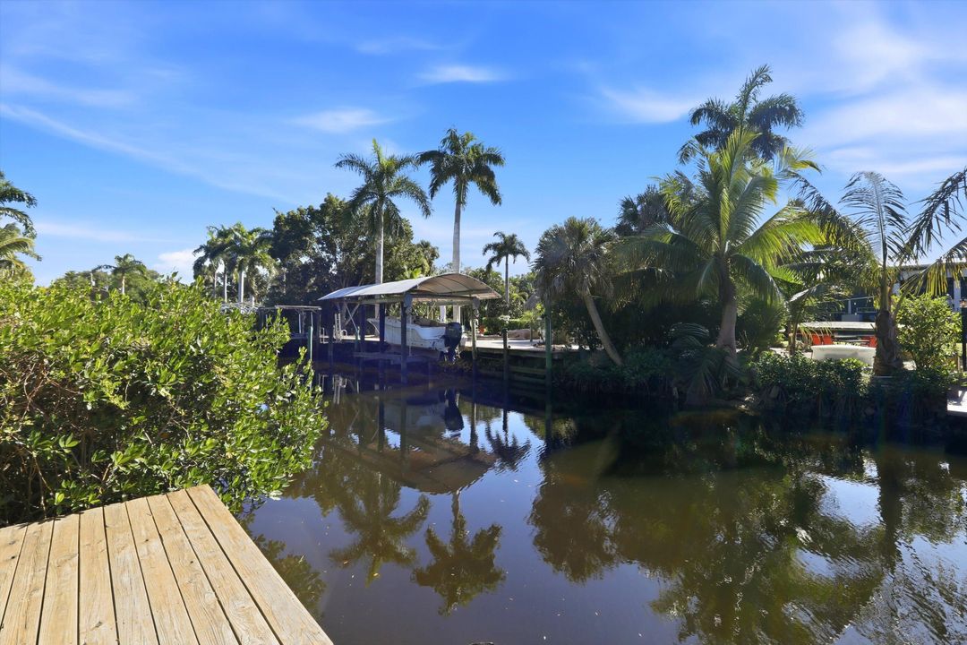 На продажу: $890,000 (3 спален, 2 ванн, 1500 Квадратных фут)