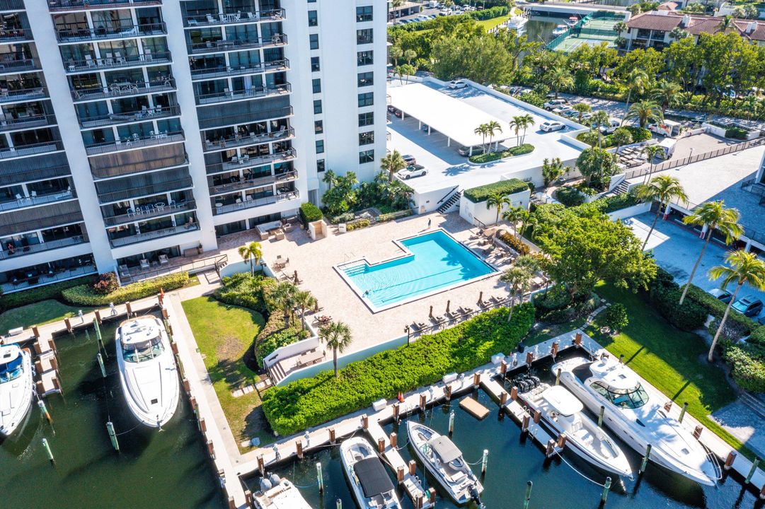 待售: $1,030,000 (2 贝兹, 2 浴室, 1500 平方英尺)